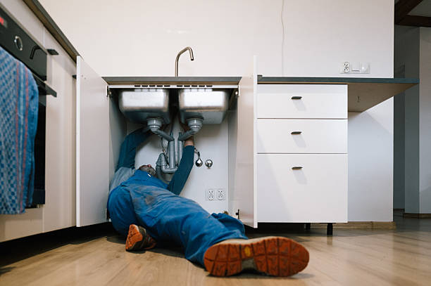 Professional Drain Cleaning technician working in Bainbridge Island, WA